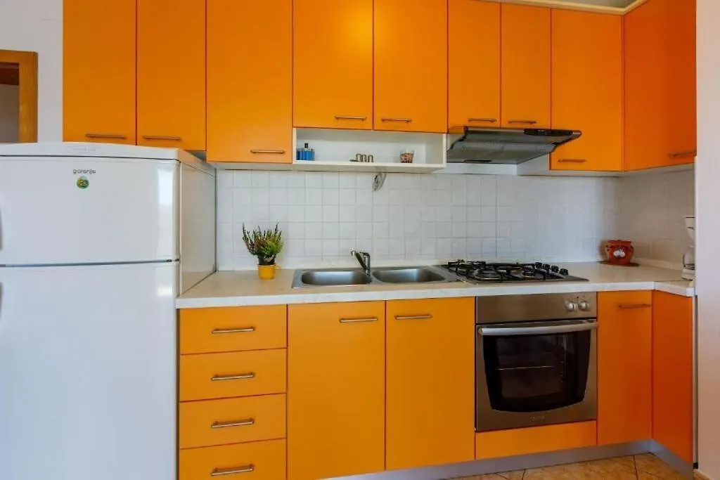 Apartments Pirin Dramalj 0*,