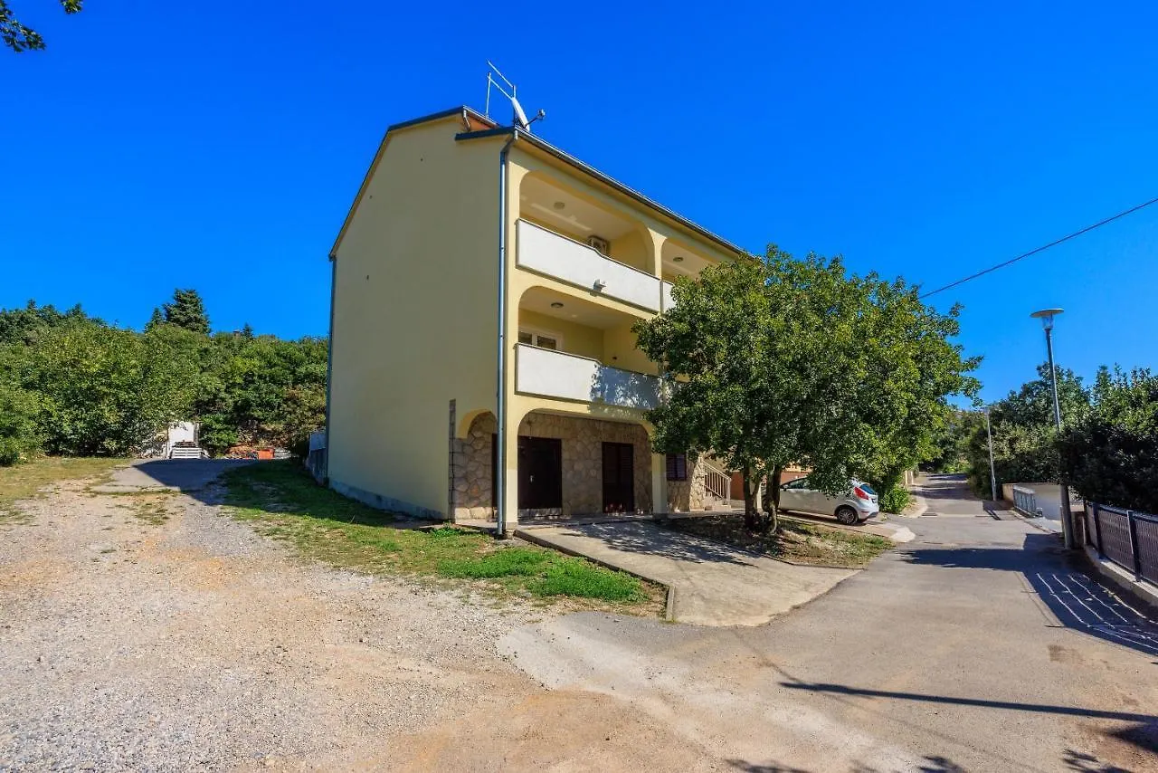 Apartments Pirin Dramalj Croatia